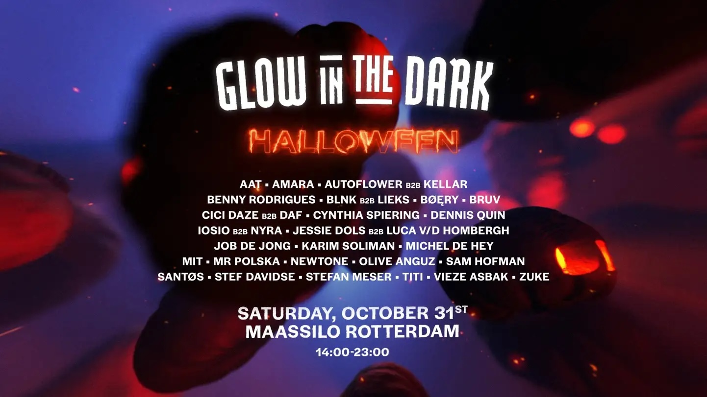 Poster Glow in the Dark 'Halloween Special' 2026